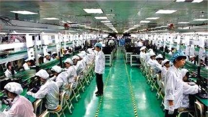 血汗工厂之痛 富士康派遣工现象背后的劳务生态反思